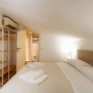 Camera con letto queen size